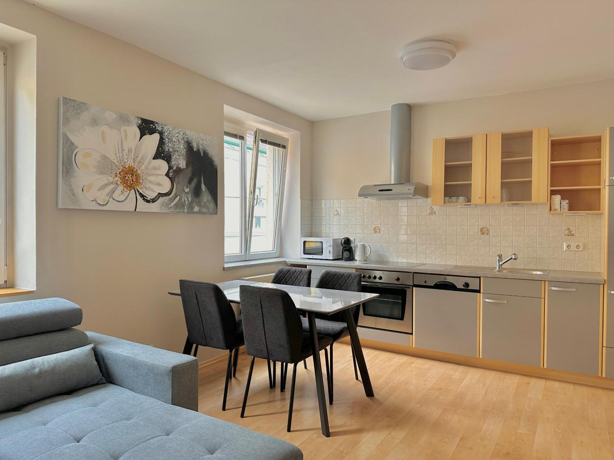 City Apartment Санкт Пьолтен Екстериор снимка
